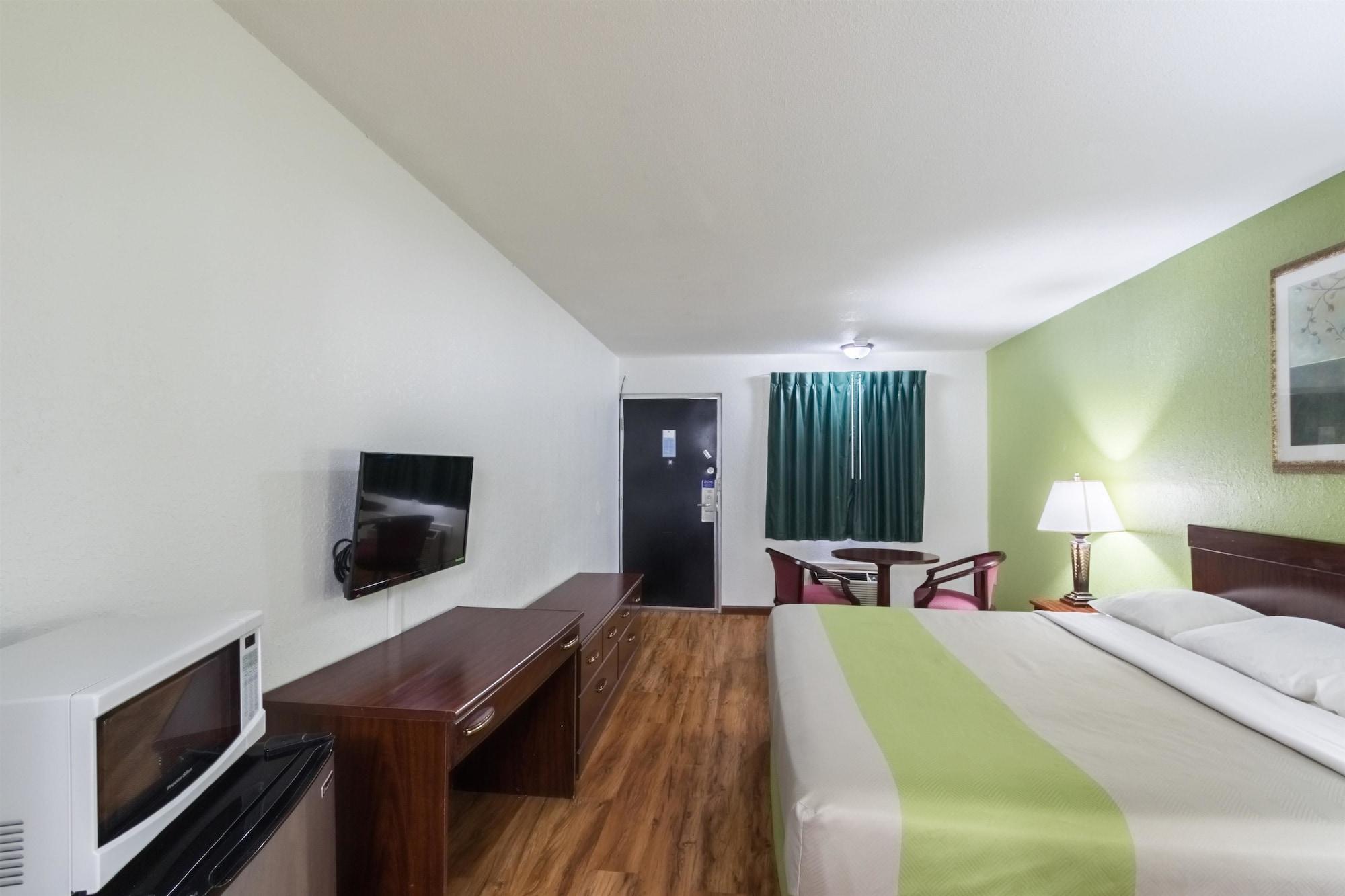 Motel 6-Mattoon, Il Εξωτερικό φωτογραφία