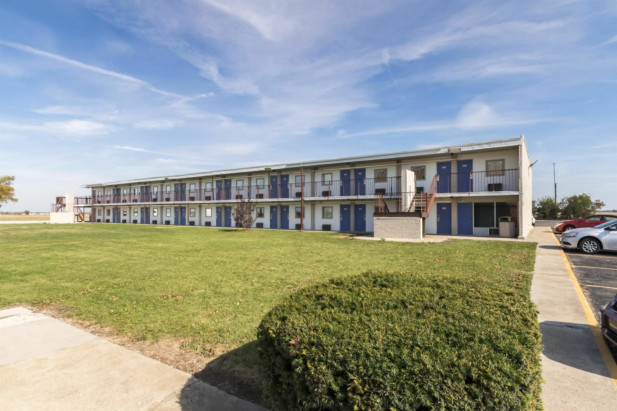 Motel 6-Mattoon, Il Εξωτερικό φωτογραφία